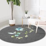 - RealHomes Dijital Baskılı Kaymaz Tabanlı Comfort Yuvarlak Halı - Realhomes  Realhomes Gri Zeminli Çiçek Tasarımlı Dijital Baskılı Mutfak Yıkanabilir Kaymaz Tabanlı Yuvarlak Halı Realhomes