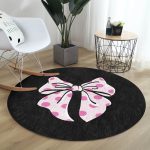 - RealHomes Dijital Baskılı Kaymaz Tabanlı Comfort Yuvarlak Halı - Realhomes  Siyah Zemin Pembe Puantiyeli Kurdele Tasarımlı Dijital Baskılı Modern Çocuk ve Genç Odası Kaymaz Tabanlı Yuvarlak Halı Realhomes