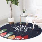 - RealHomes Dijital Baskılı Kaymaz Tabanlı Comfort Yuvarlak Halı - Realhomes  Realhomes Happy New Year Tasarımlı Dijital Baskılı Lacivert Outdoor Yıkanabilir Kaymaz Tabanlı Yuvarlak Halı Realhomes
