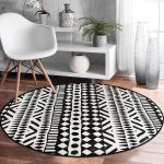 - RealHomes Dijital Baskılı Kaymaz Tabanlı Comfort Yuvarlak Halı - Realhomes  Siyah Beyaz İskandinav Desen Tasarımlı Dijital Baskılı Salon ve Oturma Odası Yıkanabilir Kaymaz Tabanlı Yuvarlak Halı Realhomes