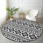 - RealHomes Dijital Baskılı Kaymaz Tabanlı Comfort Yuvarlak Halı - Realhomes İskandinav Desenli Etnik Tasarımlı Dijital Baskılı Modern Siyah Salon ve Oturma Odası Yıkanabilir Kaymaz Tabanlı Yuvarlak Halı Realhomes