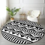 - RealHomes Dijital Baskılı Kaymaz Tabanlı Comfort Yuvarlak Halı - Realhomes  İskandinav Desenli Etnik Tasarımlı Dijital Baskılı Modern Siyah Salon ve Oturma Odası Yıkanabilir Kaymaz Tabanlı Yuvarlak Halı Realhomes