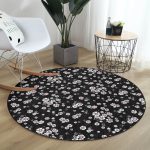 - RealHomes Dijital Baskılı Kaymaz Tabanlı Comfort Yuvarlak Halı - Realhomes  Siyah Zeminde Beyaz Çiçekler Dijital Baskılı Yatak Odası Yıkanabilir Kaymaz Tabanlı Yuvarlak Halı Realhomes