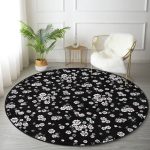 - RealHomes Dijital Baskılı Kaymaz Tabanlı Comfort Yuvarlak Halı - Realhomes  Siyah Zeminde Beyaz Çiçekler Dijital Baskılı Yatak Odası Yıkanabilir Kaymaz Tabanlı Yuvarlak Halı Realhomes