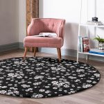 - RealHomes Dijital Baskılı Kaymaz Tabanlı Comfort Yuvarlak Halı - Realhomes  Siyah Zeminde Beyaz Çiçekler Dijital Baskılı Yatak Odası Yıkanabilir Kaymaz Tabanlı Yuvarlak Halı Realhomes