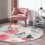 - RealHomes Dijital Baskılı Kaymaz Tabanlı Comfort Yuvarlak Halı - Realhomes  Realhomes Lekeli Kelebekler Çizimli Pembe Yatak Odası Yıkanabilir Kaymaz Tabanlı Yuvarlak Kadife Halı Realhomes