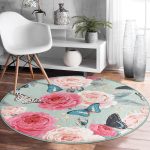 - RealHomes Dijital Baskılı Kaymaz Tabanlı Comfort Yuvarlak Halı - Realhomes  Realhomes Lekeli Kelebekler Çizimli Pembe Yatak Odası Yıkanabilir Kaymaz Tabanlı Yuvarlak Kadife Halı Realhomes