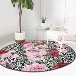- RealHomes Dijital Baskılı Kaymaz Tabanlı Comfort Yuvarlak Halı - Realhomes Leopar Temalı Kanaviçe Desenli Dijital Baskılı Pembe Salon ve Oturma Odası Yıkanabilir Kaymaz Tabanlı Yuvarlak Halı Realhomes