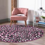 - RealHomes Dijital Baskılı Kaymaz Tabanlı Comfort Yuvarlak Halı - Realhomes  Realhomes Pembe Renkli Leopar Desenli Modern Çocuk ve Genç Odası Yıkanabilir Kaymaz Tabanlı Yuvarlak Halı Realhomes