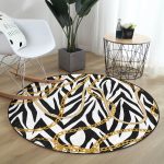 - RealHomes Dijital Baskılı Kaymaz Tabanlı Comfort Yuvarlak Halı - Realhomes Zebra Zeminde Zincir Desen Özel Tasarım Dijital Baskılı Modern Siyah Yatak Odası Yıkanabilir Kaymaz Tabanlı Yuvarlak Halı Realhomes