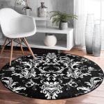 - RealHomes Dijital Baskılı Kaymaz Tabanlı Comfort Yuvarlak Halı - Realhomes  Siyah Zeminde Damask Özel Tasarım Dijital Baskılı Modern Salon ve Oturma Odası Yıkanabilir Kaymaz Tabanlı Yuvarlak Halı Realhomes