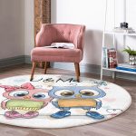 - RealHomes Dijital Baskılı Kaymaz Tabanlı Comfort Yuvarlak Halı - Realhomes Realhomes Sevimli Kediler Dijital Baskılı Pembe Çocuk ve Genç Odası Yıkanabilir Kaymaz Tabanlı Yuvarlak Halı Realhomes
