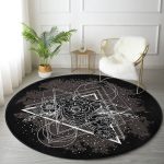 - RealHomes Dijital Baskılı Kaymaz Tabanlı Comfort Yuvarlak Halı - Realhomes  Realhomes Siyah Zeminde Beyaz Desenli Salon ve Oturma Odası Yıkanabilir Kaymaz Tabanlı Yuvarlak Halı Realhomes
