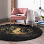 - RealHomes Dijital Baskılı Kaymaz Tabanlı Comfort Yuvarlak Halı - Realhomes Uzak Doğu Gold Yoga Motifli Özel Tasarım Dijital Baskılı Salon ve Oturma Odası Yıkanabilir Kaymaz Tabanlı Yuvarlak Halı Realhomes