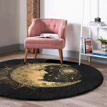 - RealHomes Dijital Baskılı Kaymaz Tabanlı Comfort Yuvarlak Halı - Realhomes  Realhomes Özel Tasarım Gold Ay Desenli Saat Salon ve Oturma Odası Yıkanabilir Kaymaz Tabanlı Yuvarlak Halı Realhomes