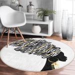 - RealHomes Dijital Baskılı Kaymaz Tabanlı Comfort Yuvarlak Halı - Realhomes  Siyah Beyaz Zenci Kadın Motifli Modern Salon ve Oturma Odası Yıkanabilir Kaymaz Tabanlı Yuvarlak Halı Realhomes