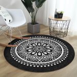 - RealHomes Dijital Baskılı Kaymaz Tabanlı Comfort Yuvarlak Halı - Realhomes  Siyah Beyaz Çiçek Desenli Mandala Motifli Salon ve Oturma Odası Yıkanabilir Kaymaz Tabanlı Yuvarlak Halı Realhomes