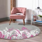 - RealHomes Dijital Baskılı Kaymaz Tabanlı Comfort Yuvarlak Halı - Realhomes  Gri Zeminde Fuşya Ve Beyaz Çiçek Tasarımlı Salon ve Oturma Odası Yıkanabilir Kaymaz Tabanlı Yuvarlak Halı Realhomes