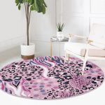 - RealHomes Dijital Baskılı Kaymaz Tabanlı Comfort Yuvarlak Halı - Realhomes Lila Zeminli Leopar Desenli Dijital Baskılı Özel Tasarım Renkli Çocuk ve Genç Odası Yıkanabilir Kaymaz Tabanlı Yuvarlak Halı Realhomes