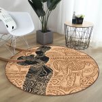 - RealHomes Dijital Baskılı Kaymaz Tabanlı Comfort Yuvarlak Halı - Realhomes  Etnik Desen Zeminli Afrika Kadın Motifli Kahverengi Outdoor Yıkanabilir Kaymaz Tabanlı Yuvarlak Halı Realhomes