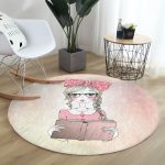 - RealHomes Dijital Baskılı Kaymaz Tabanlı Comfort Yuvarlak Halı - Realhomes  Realhomes Fashion Girl Dijital Baskılı Modern Pembe Ofis Yıkanabilir Kaymaz Tabanlı Yuvarlak Kadife Halı Realhomes