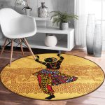 - RealHomes Dijital Baskılı Kaymaz Tabanlı Comfort Yuvarlak Halı - Realhomes  Realhomes Etnik Afrika Kadın Motifli Renkli Salon ve Oturma Odası Yıkanabilir Kaymaz Tabanlı Yuvarlak Halı Realhomes