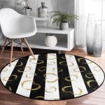 - RealHomes Dijital Baskılı Kaymaz Tabanlı Comfort Yuvarlak Halı - Realhomes  Realhomes Siyah Beyaz Çizgili Gold Halkalar Mutfak Yıkanabilir Kaymaz Tabanlı Yuvarlak Kadife Halı Realhomes