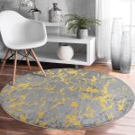 - RealHomes Dijital Baskılı Kaymaz Tabanlı Comfort Yuvarlak Halı - Realhomes  Antrasit Zeminde Gold Detaylı Çizim Desenli Dijital Baskılı Modern Gri Salon ve Oturma Odası Kaymaz Tabanlı Yuvarlak Halı Realhomes