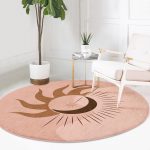 - RealHomes Dijital Baskılı Kaymaz Tabanlı Comfort Yuvarlak Halı - Realhomes  Pastel Renkli Zeminde Onedraw Çizimli Dijital Baskılı Modern Turuncu Salon ve Oturma Odası Yıkanabilir Kaymaz Tabanlı Yuvarlak Halı Realhomes