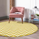 - RealHomes Dijital Baskılı Kaymaz Tabanlı Comfort Yuvarlak Halı - Realhomes Beyaz Zeminde Sarı Renkli Geometrik Desenli Dijital Baskılı Modern Gold Koridor ve Antre Yıkanabilir Kaymaz Tabanlı Yuvarlak Halı Realhomes