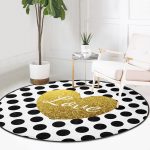 - RealHomes Dijital Baskılı Kaymaz Tabanlı Comfort Yuvarlak Halı - Realhomes Beyaz Zeminde Puantiyeli Gold Detaylı Love Yazılı Dijital Baskılı Modern Salon ve Oturma Odası Kaymaz Tabanlı Yuvarlak Halı Realhomes