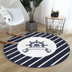 - RealHomes Dijital Baskılı Kaymaz Tabanlı Comfort Yuvarlak Halı - Realhomes  Beyaz Zeminde Modern Dümen Desenli Dijital Baskılı Lacivert Outdoor Yıkanabilir Kaymaz Tabanlı Yuvarlak Halı Realhomes