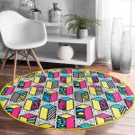 - RealHomes Dijital Baskılı Kaymaz Tabanlı Comfort Yuvarlak Halı - Realhomes  Beyaz Zeminde Renkli Geometrik Desenli Dijital Baskılı Modern Banyo Yıkanabilir Kaymaz Tabanlı Yuvarlak Halı Realhomes