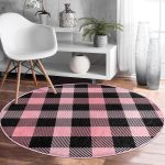 - RealHomes Dijital Baskılı Kaymaz Tabanlı Comfort Yuvarlak Halı - Realhomes  Renkli Pastel Zeminde Siyah Ekose Desenli Dijital Baskılı Modern Pembe Yatak Odası Yıkanabilir Kaymaz Tabanlı Yuvarlak Halı Realhomes