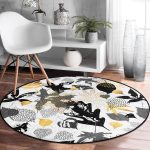 - RealHomes Dijital Baskılı Kaymaz Tabanlı Comfort Yuvarlak Halı - Realhomes Beyaz Zeminde Gold Detaylı Yaprak Desenli Dijital Baskılı Modern Siyah Salon ve Oturma Odası Kaymaz Tabanlı Yuvarlak Halı Realhomes