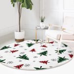 - RealHomes Dijital Baskılı Kaymaz Tabanlı Comfort Yuvarlak Halı - Realhomes  Beyaz Zeminde Ekoseli Çam Ağacı Desenli Dijital Baskılı Modern Bordo Koridor ve Antre Yıkanabilir Kaymaz Tabanlı Yuvarlak Halı Realhomes