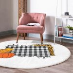 - RealHomes Dijital Baskılı Kaymaz Tabanlı Comfort Yuvarlak Halı - Realhomes  Beyaz Zeminde Ekose Desenli Bal Kabağı Motifli Dijital Baskılı Modern Turuncu Balkon Yıkanabilir Kaymaz Tabanlı Yuvarlak Halı Realhomes