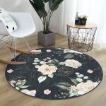 - RealHomes Dijital Baskılı Kaymaz Tabanlı Comfort Yuvarlak Halı - Realhomes Renkli Zeminde Beyaz Çiçek Desenli Dijital Baskılı Modern Salon ve Oturma Odası Yıkanabilir Kaymaz Tabanlı Yuvarlak Halı Realhomes