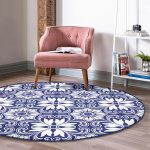 Beyaz Zeminde Çini Desenli Dijital Baskılı Modern Lacivert Koridor ve Antre Yıkanabilir Kaymaz Tabanlı Yuvarlak Halı Realhomes