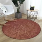 - RealHomes Dijital Baskılı Kaymaz Tabanlı Comfort Yuvarlak Halı - Realhomes  Renkli Zeminde Onedraw Çizimli Bayan Silüeti Dijital Baskılı Modern Kahverengi Salon ve Oturma Odası Kaymaz Tabanlı Yuvarlak Halı Realhomes