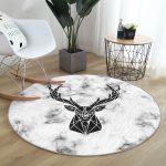 - RealHomes Dijital Baskılı Kaymaz Tabanlı Comfort Yuvarlak Halı - Realhomes  Mermer Zeminde Geyik Motifli Özel Tasarım Modern Siyah Salon ve Oturma Odası Yıkanabilir Kaymaz Tabanlı Yuvarlak Halı Realhomes