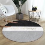 - RealHomes Dijital Baskılı Kaymaz Tabanlı Comfort Yuvarlak Halı - Realhomes  Hello Beautiful Siyah ve Beyaz Dijital Baskılı Modern Koridor Antre Yıkanabilir Kaymaz Tabanlı Yuvarlak Halı Realhomes