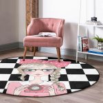 - RealHomes Dijital Baskılı Kaymaz Tabanlı Comfort Yuvarlak Halı - Realhomes Dama Zeminli Fotoğraf Çeken Kız Tasarımlı Dijital Baskılı Pembe Çocuk ve Genç Odası Yıkanabilir Kaymaz Tabanlı Yuvarlak Halı Realhomes