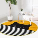 - RealHomes Dijital Baskılı Kaymaz Tabanlı Comfort Yuvarlak Halı - Realhomes  Sarı Zemin Çizgili Motif Kara Kedi Tasarımlı Modern Gold Mutfak Yıkanabilir Kaymaz Tabanlı Yuvarlak Halı Realhomes