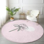 - RealHomes Dijital Baskılı Kaymaz Tabanlı Comfort Yuvarlak Halı - Realhomes  Realhomes Pembe Zemin Oneline Gül Çizimli Modern Yatak Odası Yıkanabilir Kaymaz Tabanlı Yuvarlak Halı Realhomes