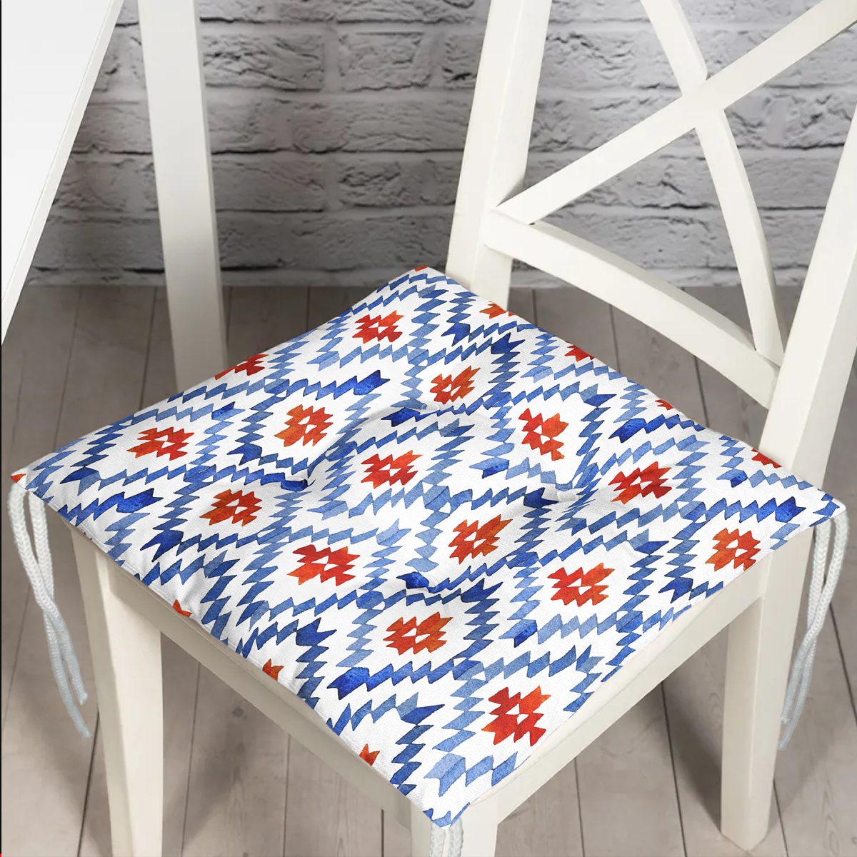 Geometrik Mavi Çini Desenli Modern Pofuduk Sandalye Minderi Realhomes