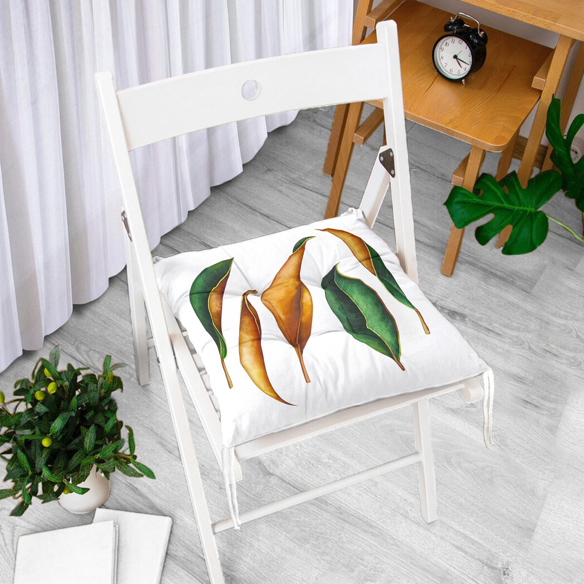 3D Tropik Yaprak Tasarımlı Modern Pofuduk Sandalye Minderi Realhomes