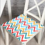 - Pofi-Ryl201-Gorsel - Realhomes  Renkli Zigzag Motifli Dijital Baskılı Pofuduk Sandalye Minderi Realhomes