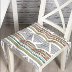 - Pofi-Ryl222-Gorsel - Realhomes  İskandinav Motifli Özel Tasarımlı Pofuduk Sandalye Minderi Realhomes