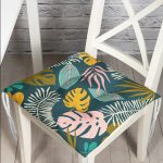 - Pofi-Ryl230-Gorsel - Realhomes  Renkli Tropik Yaprak Temalı Dijital Baskılı Pofuduk Sandalye Minderi Realhomes